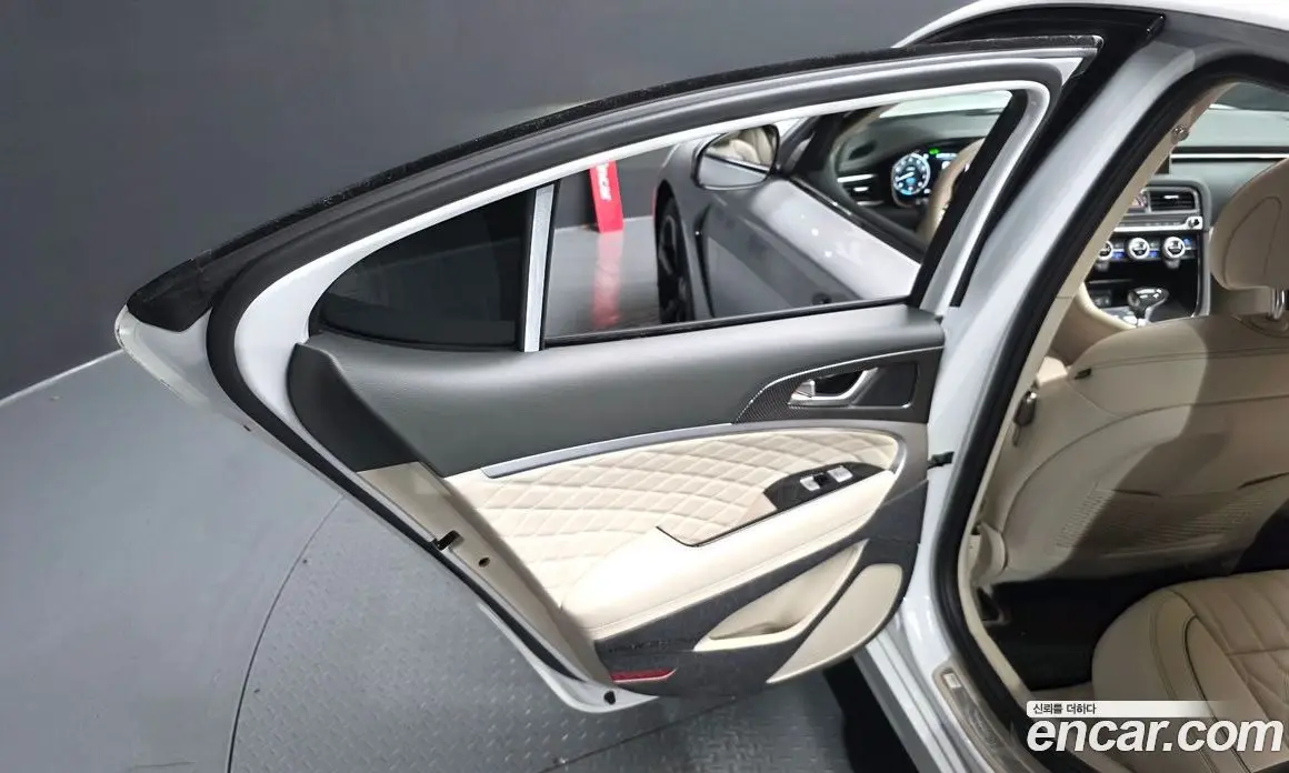 Genesis G70 2019 3.3 автомат (гидро), фото 14