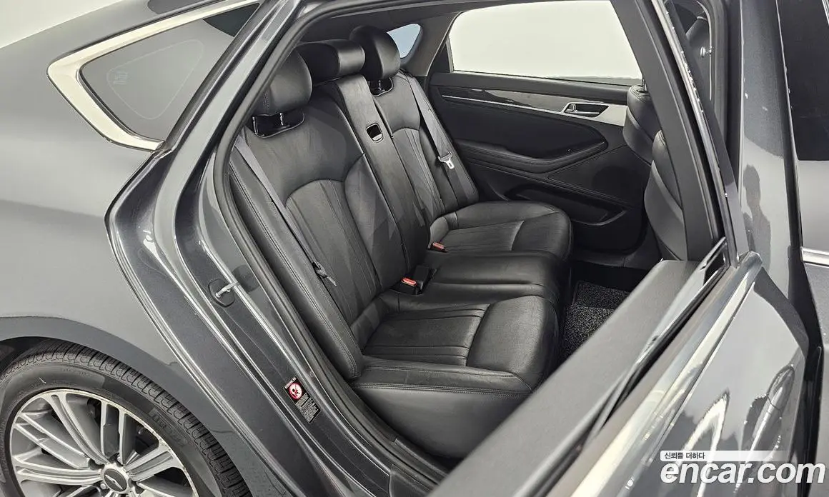 Genesis G80 2017 3.3 автомат (гидро), фото 17