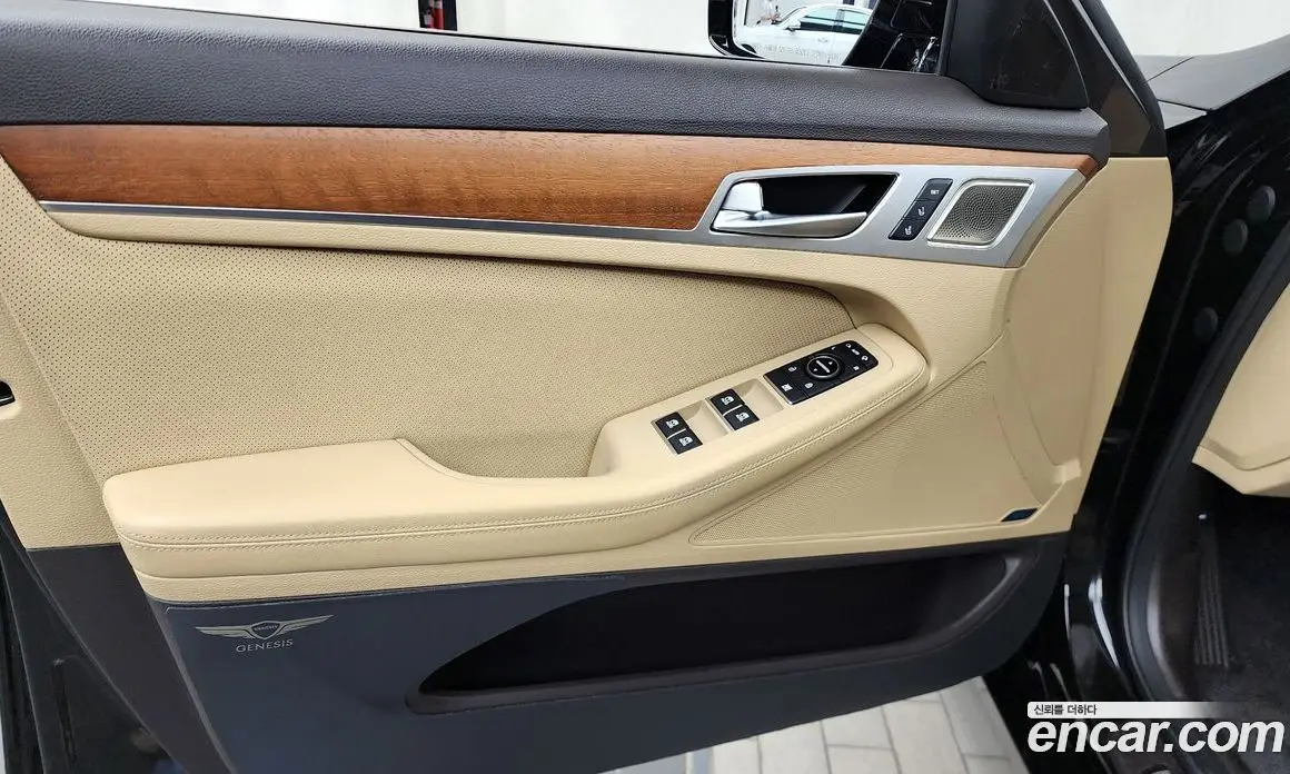 Genesis G80 2018 3.3 автомат (гидро), фото 14 Genesis G80 2018 3.3 автомат (гидро), фото 14
