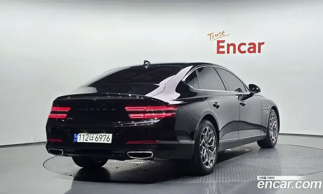 Genesis G80, 2023, 59 943 км