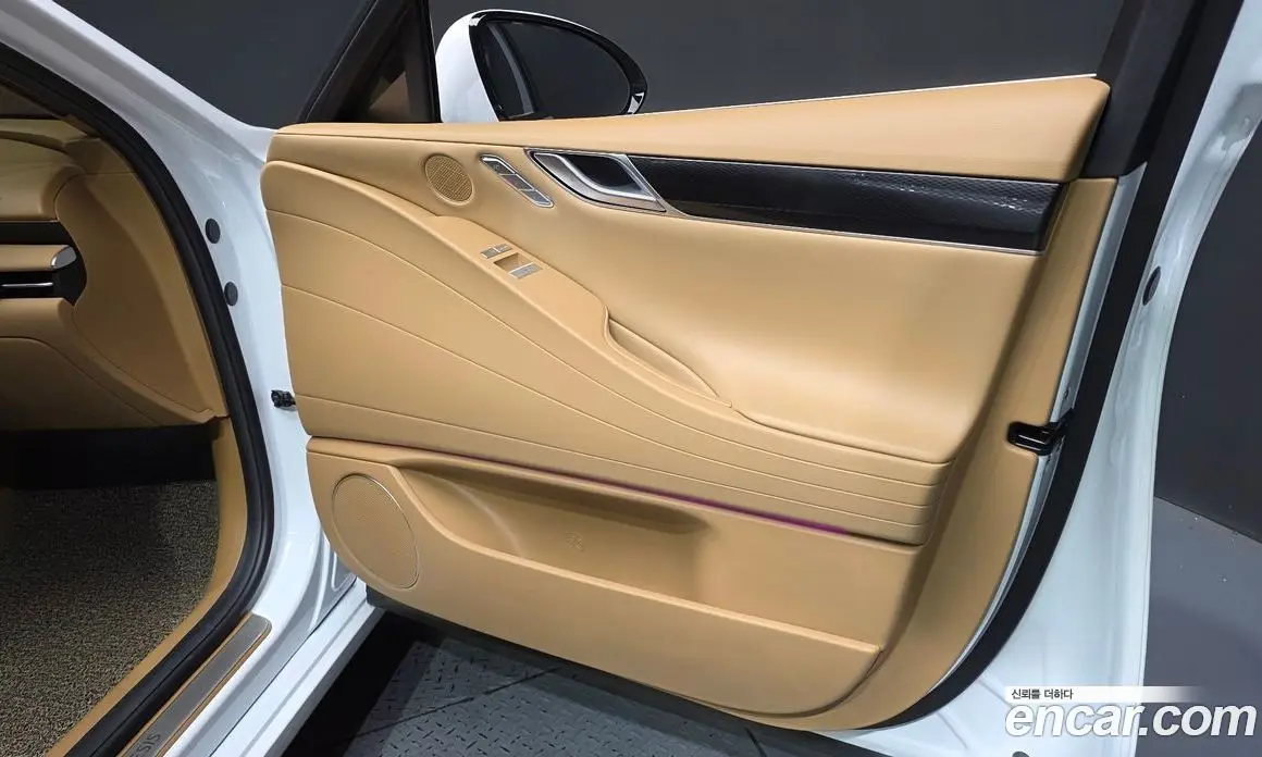 Genesis G80 2025 2.5 автомат (гидро), фото 14