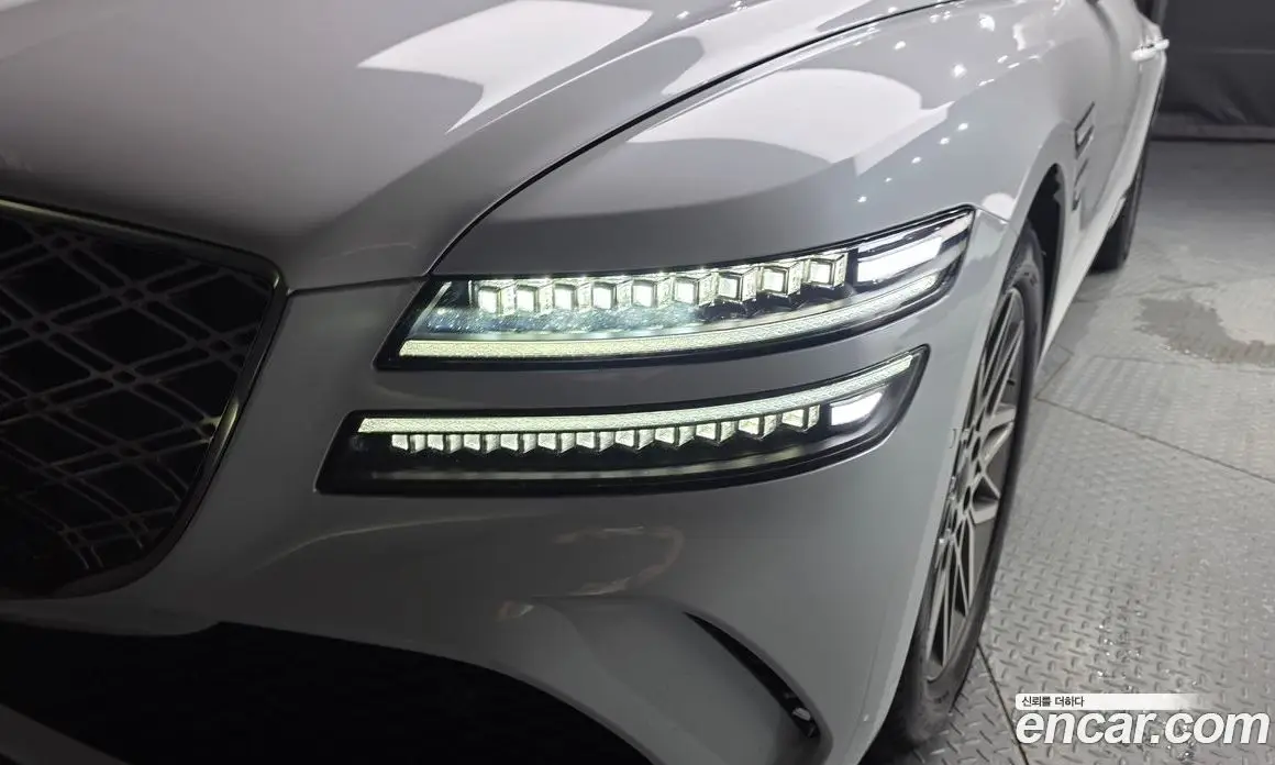 Genesis G80 2025 2.5 автомат (гидро), фото 8