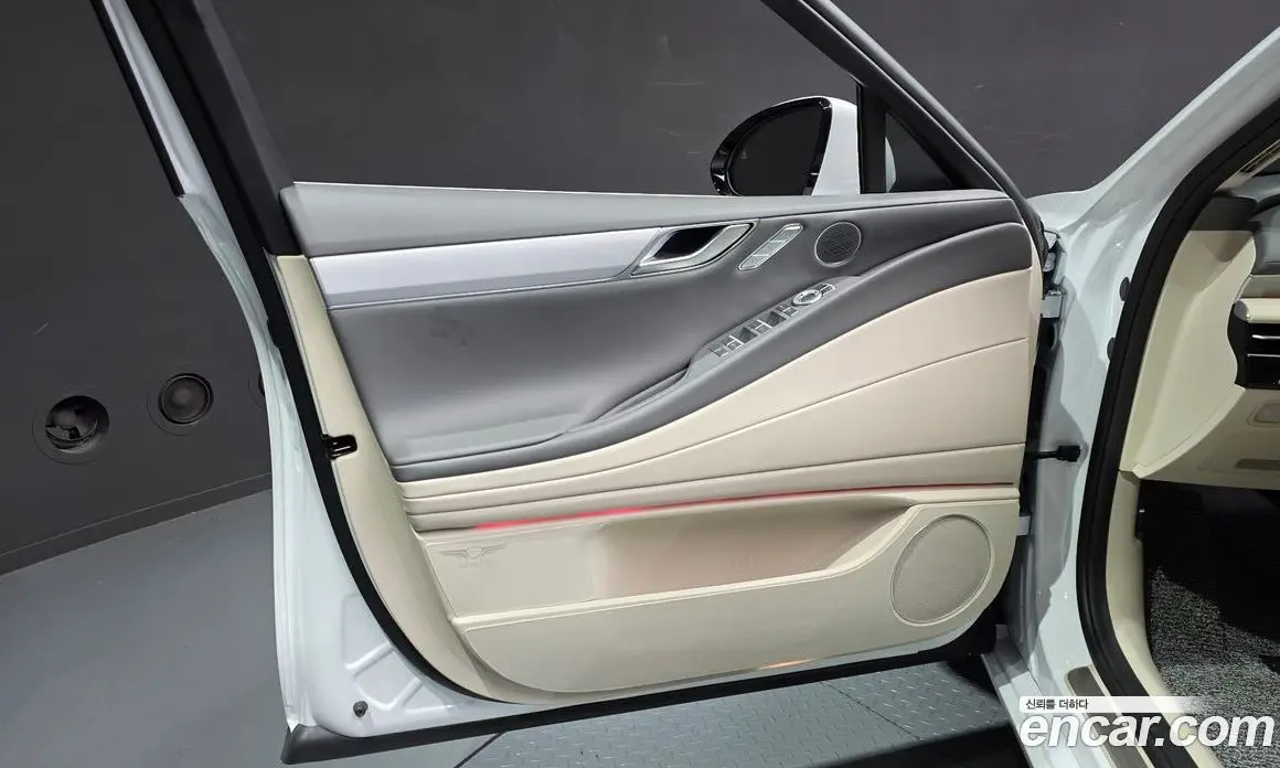 Genesis G80 2025 2.5 автомат (гидро), фото 14