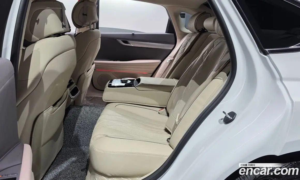 Genesis G80 2025 2.5 автомат (гидро), фото 17