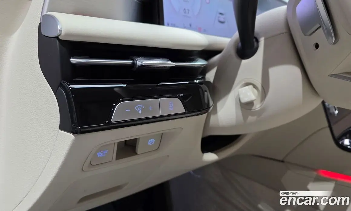 Genesis G80 2025 2.5 автомат (гидро), фото 18