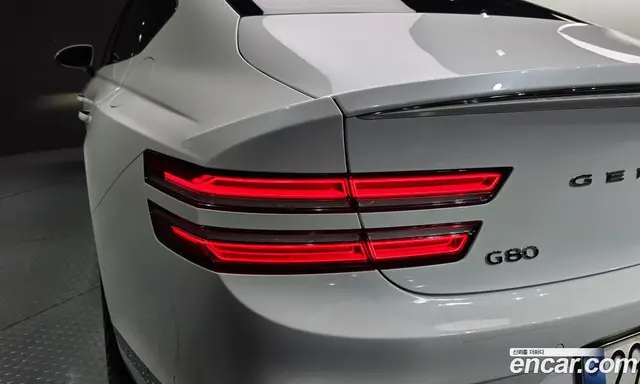 Genesis G80 2025 2.5 автомат (гидро), миниатюра 9