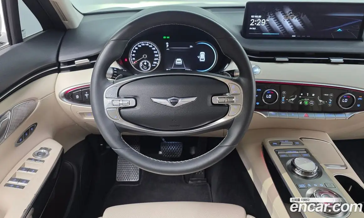 Genesis GV70 2021 2.5 автомат (гидро), фото 19 Genesis GV70 2021 2.5 автомат (гидро), фото 19