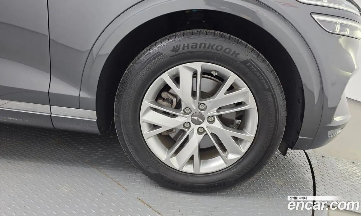 Genesis GV70 2021 2.5 автомат (гидро), фото 7 Genesis GV70 2021 2.5 автомат (гидро), фото 7