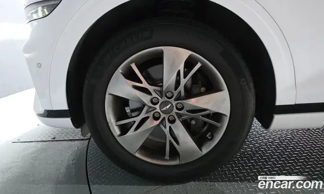 Genesis GV70 2021 2.5 автомат (гидро), миниатюра 4 Genesis GV70 2021 2.5 автомат (гидро), миниатюра 4