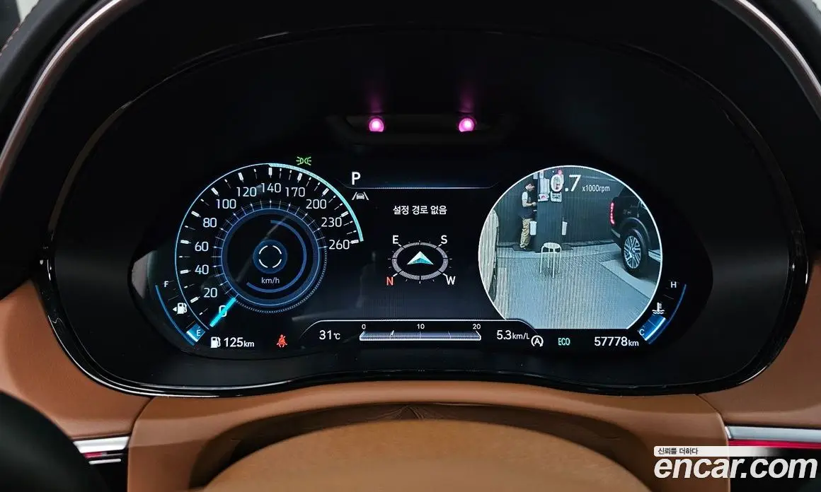 Genesis GV70 2021 2.5 автомат (гидро), фото 11 Genesis GV70 2021 2.5 автомат (гидро), фото 11