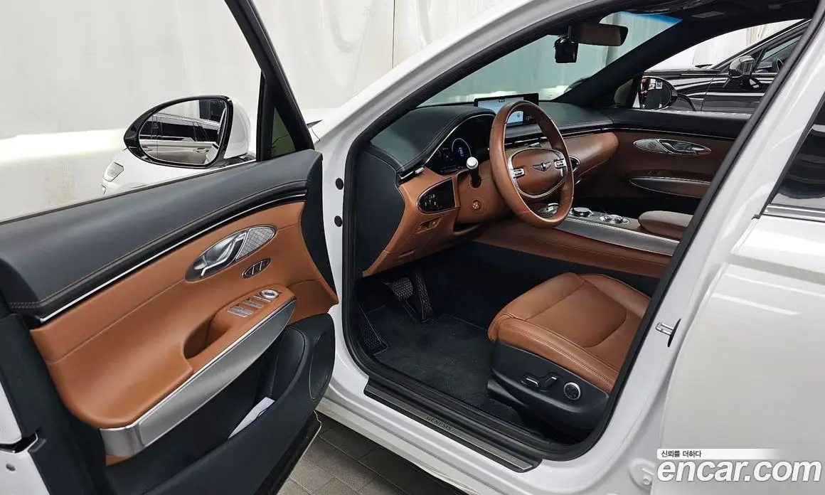 Genesis GV70 2021 2.5 автомат (гидро), фото 13 Genesis GV70 2021 2.5 автомат (гидро), фото 13