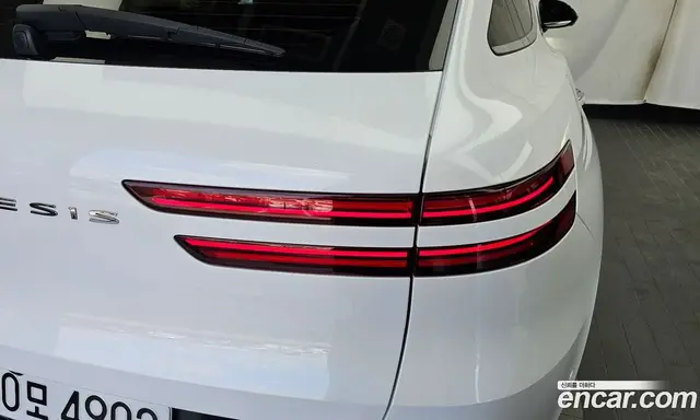 Genesis GV70 2021 2.5 автомат (гидро), миниатюра 9 Genesis GV70 2021 2.5 автомат (гидро), миниатюра 9