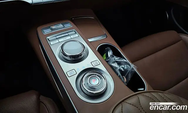 Genesis GV70 2023 2.5 автомат (гидро), миниатюра 11