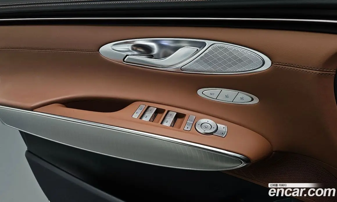 Genesis GV70 2023 2.5 автомат (гидро), фото 20