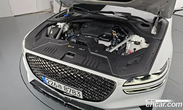Genesis GV70 2023 2.5 автомат (гидро), миниатюра 5