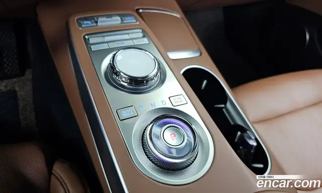 Genesis GV70 2023 2.5 автомат (гидро), миниатюра 12