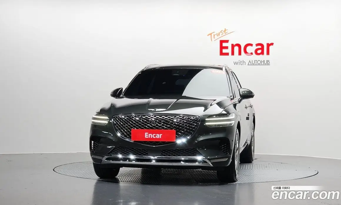 Genesis GV70 2024 2.5 автомат (гидро), фото 2 Genesis GV70 2024 2.5 автомат (гидро), фото 2