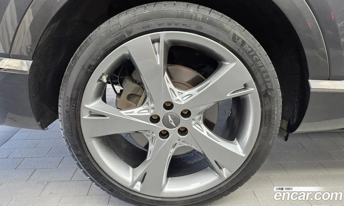 Genesis GV80 2021 2.5 автомат (гидро), фото 5 Genesis GV80 2021 2.5 автомат (гидро), фото 5