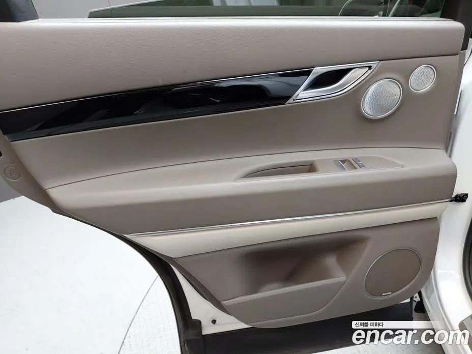 Genesis GV80 2022 2.5 автомат (гидро), фото 15 Genesis GV80 2022 2.5 автомат (гидро), фото 15