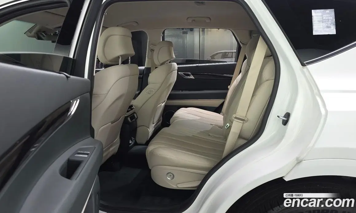 Genesis GV80 2024 2.5 автомат (гидро), фото 16 Genesis GV80 2024 2.5 автомат (гидро), фото 16