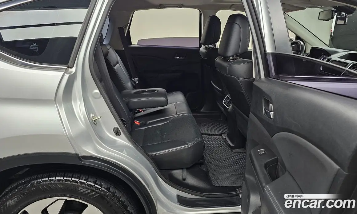 Honda CR-V 2014 2.4 автомат (гидро), фото 16 Honda CR-V 2014 2.4 автомат (гидро), фото 16