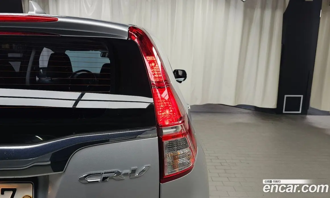 Honda CR-V 2014 2.4 автомат (гидро), фото 8 Honda CR-V 2014 2.4 автомат (гидро), фото 8
