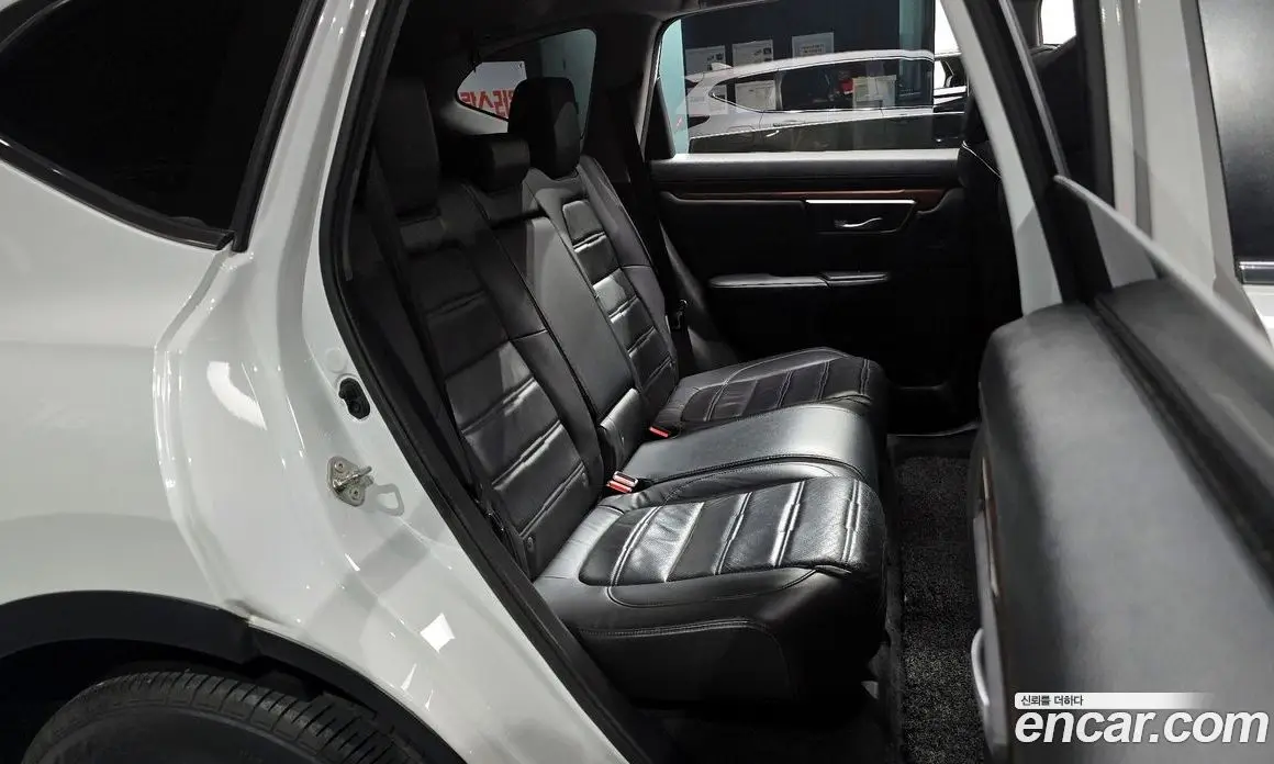 Honda CR-V 2019 1.5 автомат (гидро), фото 17