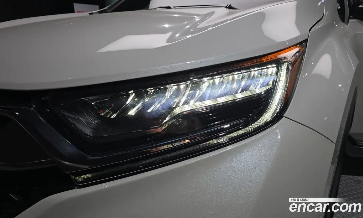 Honda CR-V 2019 1.5 автомат (гидро), фото 8
