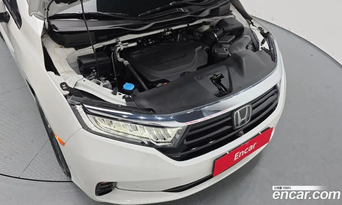 Honda Odyssey 2021 3.5 автомат (гидро), фото 6 Honda Odyssey 2021 3.5 автомат (гидро), фото 6