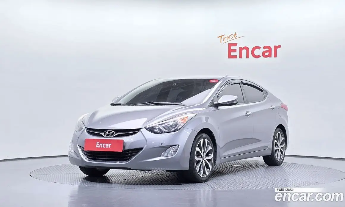 Hyundai Avante 2012 1.6 автомат (гидро), фото 1 Hyundai Avante 2012 1.6 автомат (гидро), фото 1