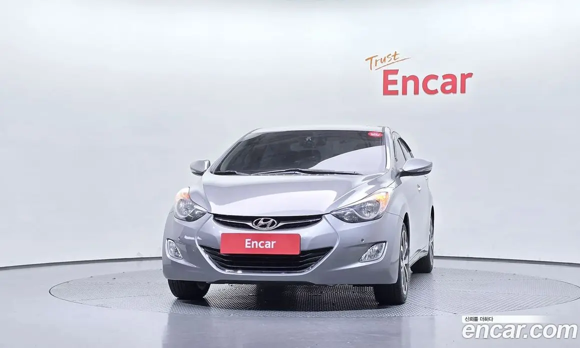 Hyundai Avante 2012 1.6 автомат (гидро), фото 3 Hyundai Avante 2012 1.6 автомат (гидро), фото 3