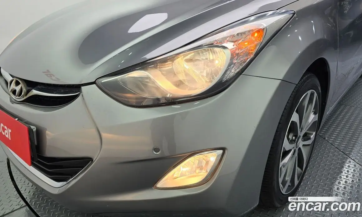 Hyundai Avante 2012 1.6 автомат (гидро), фото 8 Hyundai Avante 2012 1.6 автомат (гидро), фото 8