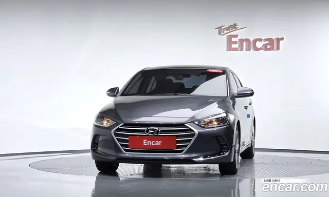 Hyundai Avante 2018 1.6 автомат (гидро), миниатюра 2