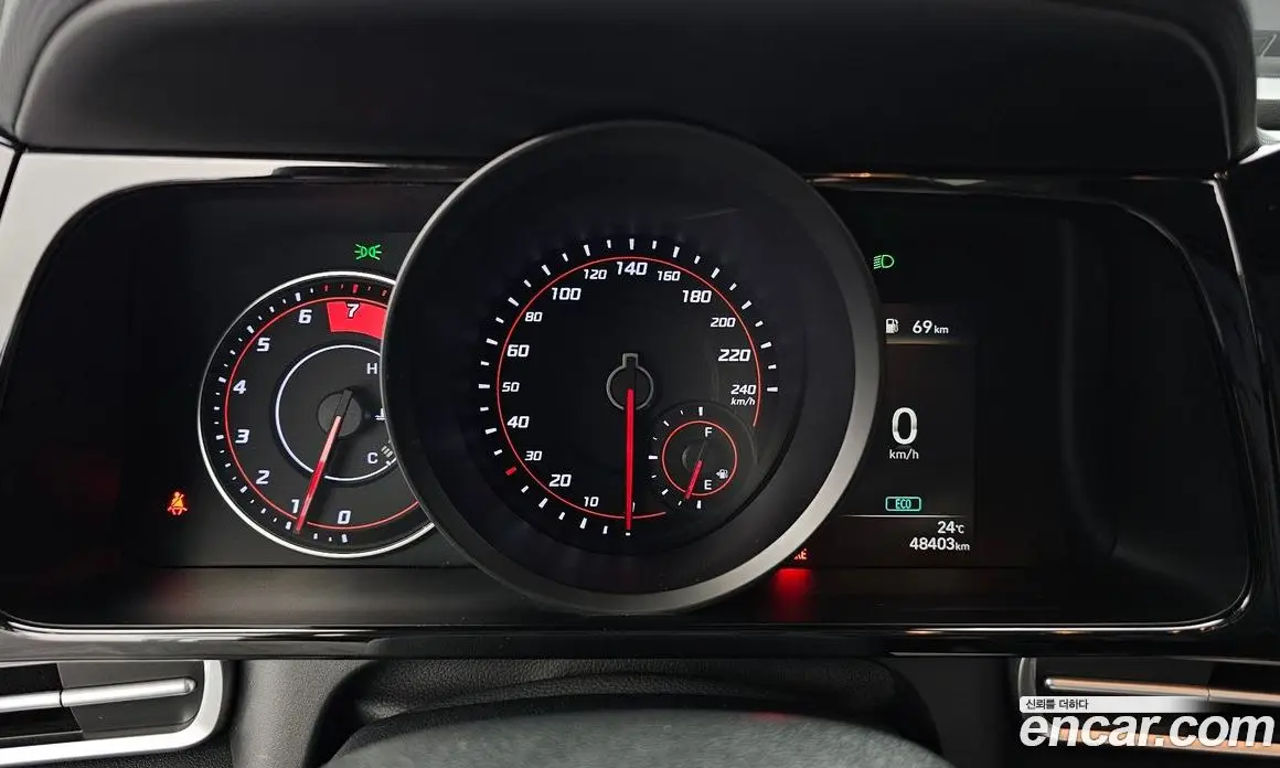 Hyundai Avante 2023 1.6 автомат (гидро), фото 11
