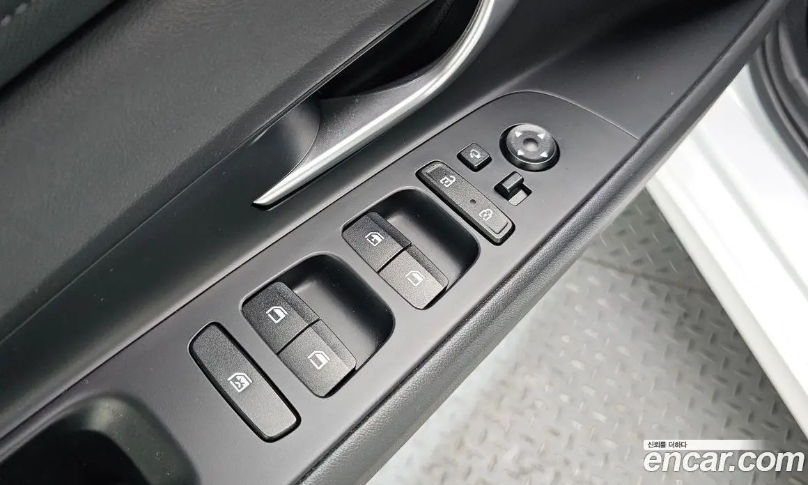 Hyundai Avante 2023 1.6 автомат (гидро), фото 19