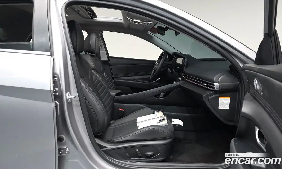 Hyundai Avante 2025 1.6 автомат (гидро), фото 15 Hyundai Avante 2025 1.6 автомат (гидро), фото 15