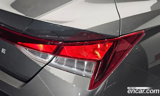 Hyundai Avante 2025 1.6 автомат (гидро), миниатюра 8