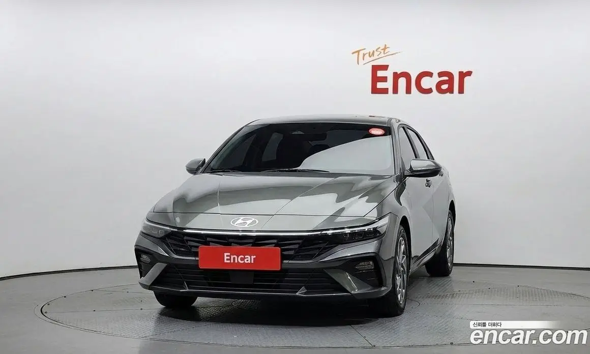 Hyundai Avante 2025 1.6 автомат (гидро), фото 3 Hyundai Avante 2025 1.6 автомат (гидро), фото 3