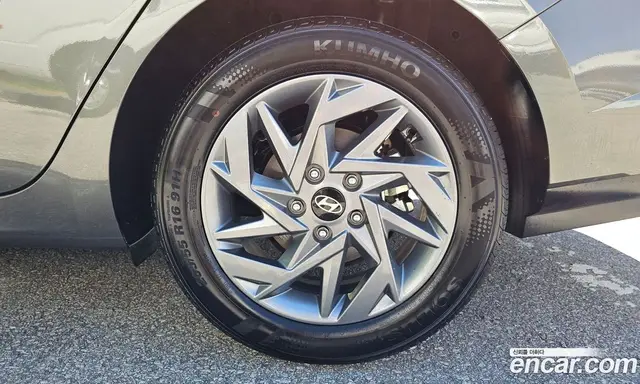 Hyundai Avante 2025 1.6 автомат (гидро), миниатюра 7 Hyundai Avante 2025 1.6 автомат (гидро), миниатюра 7