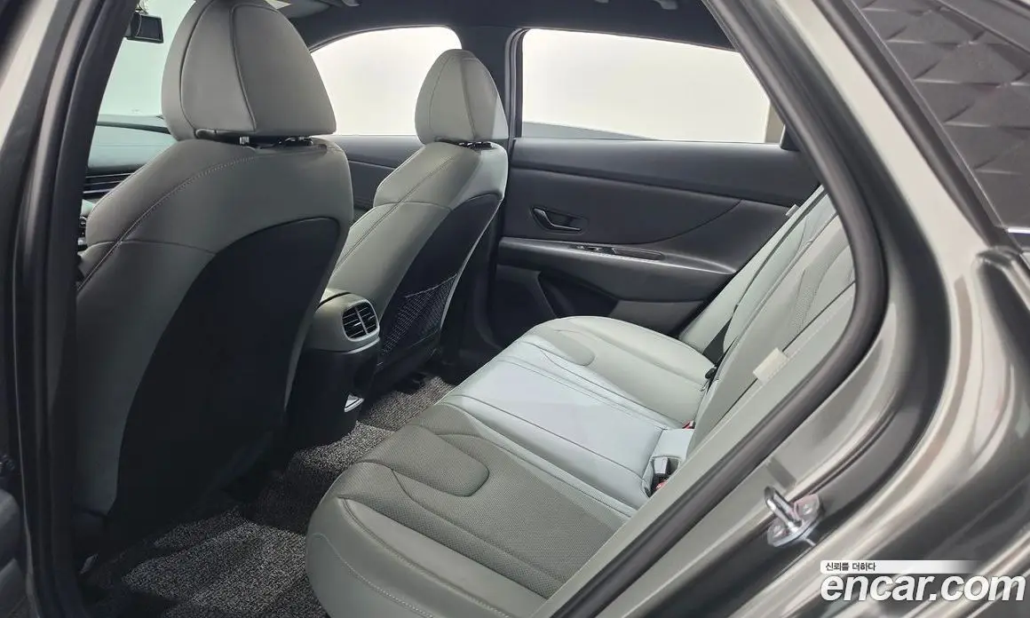 Hyundai Avante 2025 1.6 автомат (гидро), фото 17 Hyundai Avante 2025 1.6 автомат (гидро), фото 17