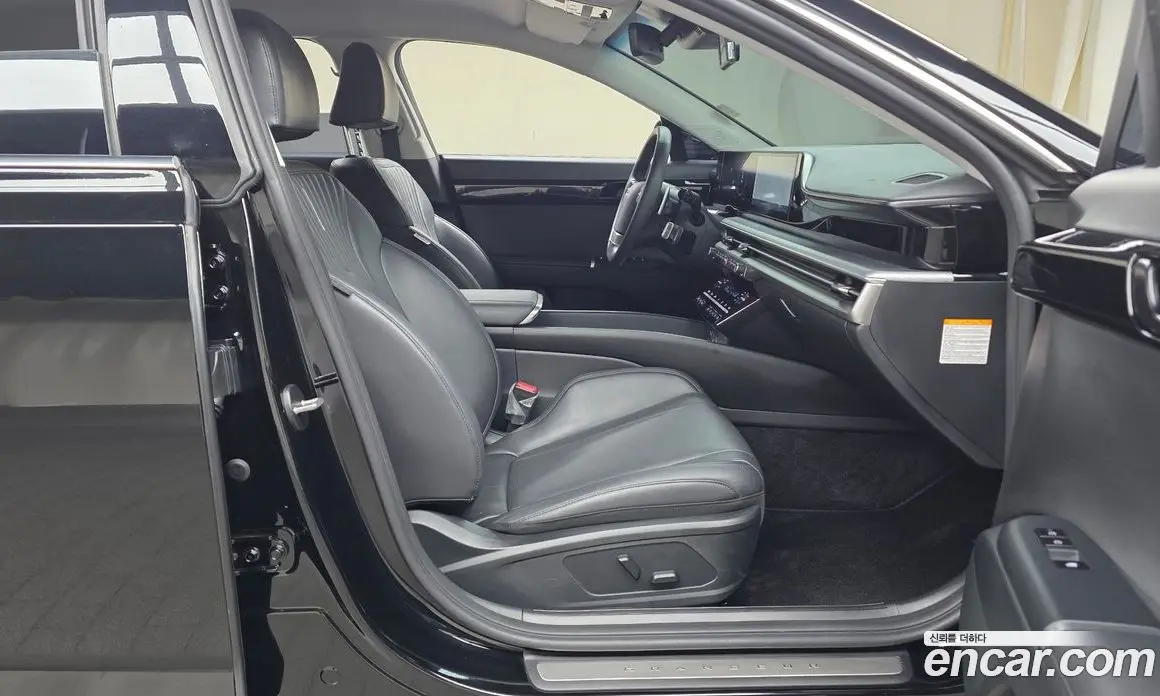 Hyundai Grandeur 2023 1.6 автомат (гидро), фото 16