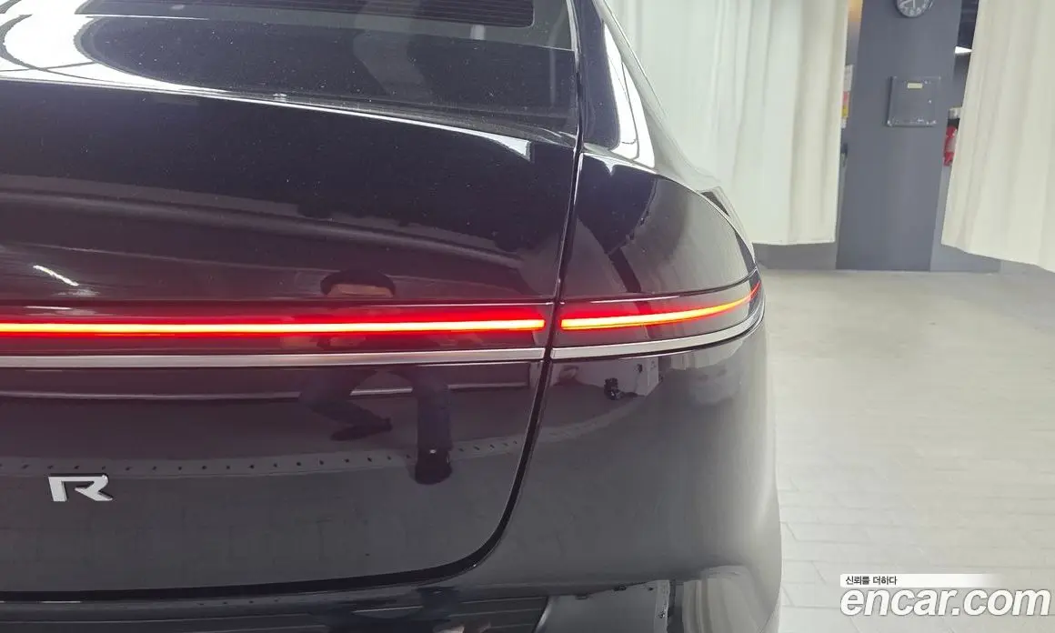 Hyundai Grandeur 2023 1.6 автомат (гидро), фото 9