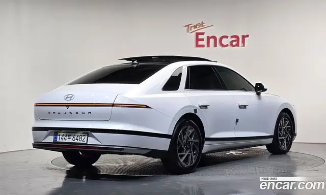 Hyundai Grandeur 2024 2.5 автомат (гидро), миниатюра 2