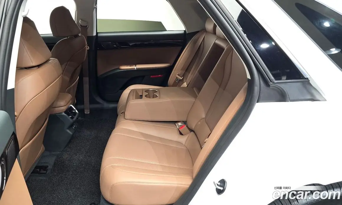 Hyundai Grandeur 2024 2.5 автомат (гидро), фото 17