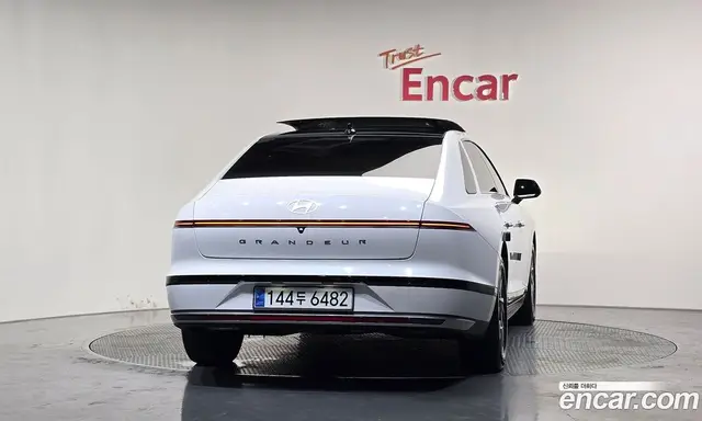 Hyundai Grandeur 2024 2.5 автомат (гидро), миниатюра 4