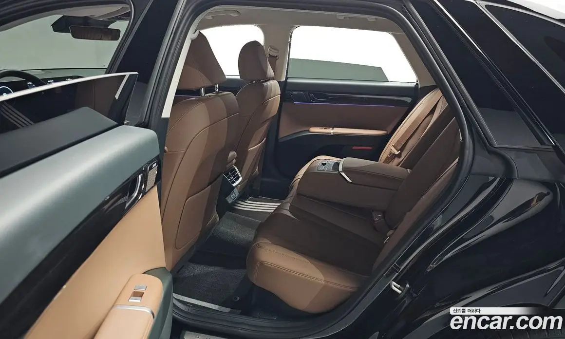 Hyundai Grandeur 2025 1.6 автомат (гидро), фото 17