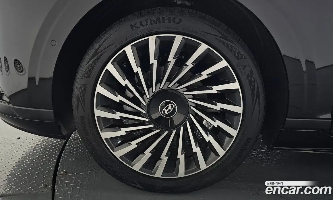 Hyundai Grandeur 2025 1.6 автомат (гидро), фото 4