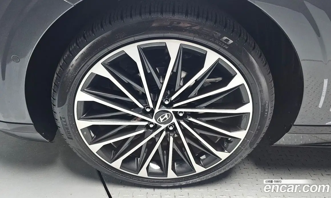 Hyundai Grandeur 2026 1.6 автомат (гидро), фото 5
