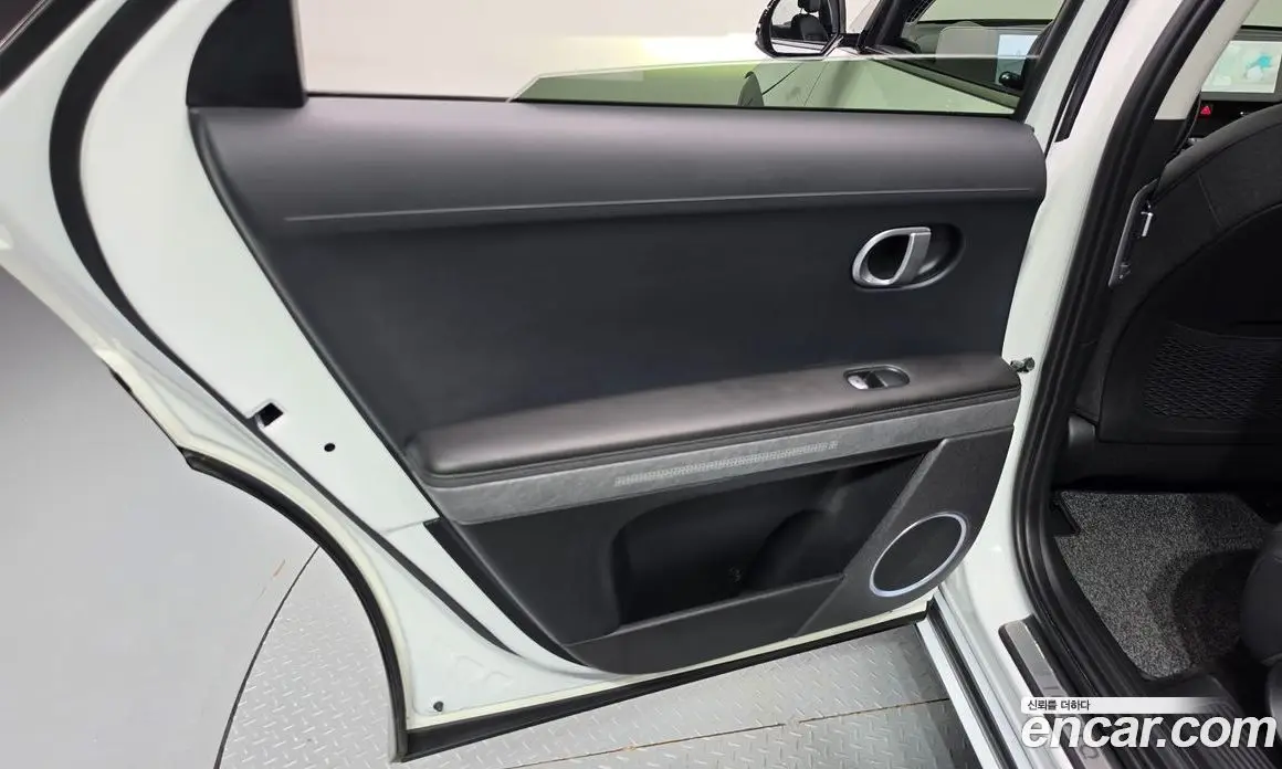 Hyundai Ioniq 5 2022 0.1 автомат (гидро), фото 15 Hyundai Ioniq 5 2022 0.1 автомат (гидро), фото 15