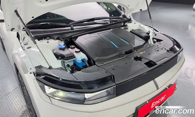 Hyundai Ioniq 5 2022 0.1 автомат (гидро), миниатюра 6 Hyundai Ioniq 5 2022 0.1 автомат (гидро), миниатюра 6